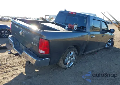 2018 Ram 1500 Big Horn 4X4 5'7 Box z USA, uszkodzony, nr VIN 1C6RR7LT0JS332870